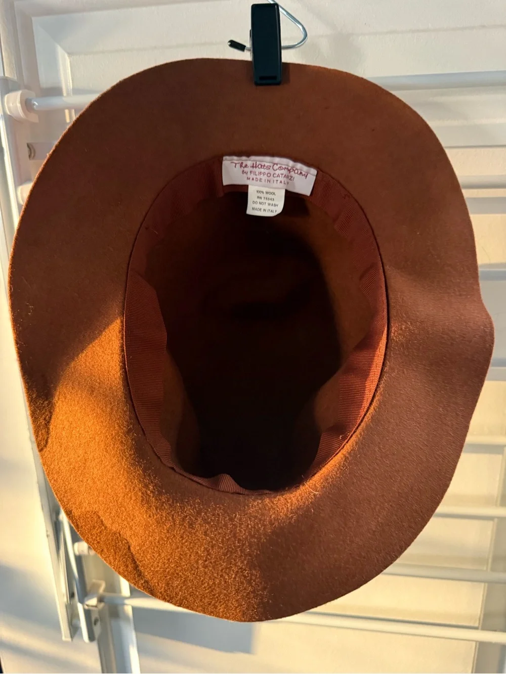 Womens Rust Wool Hat with Decorative Woven Band VTG